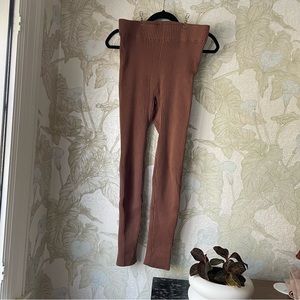 M Brown Lunya Ribbed Leggings VGUC